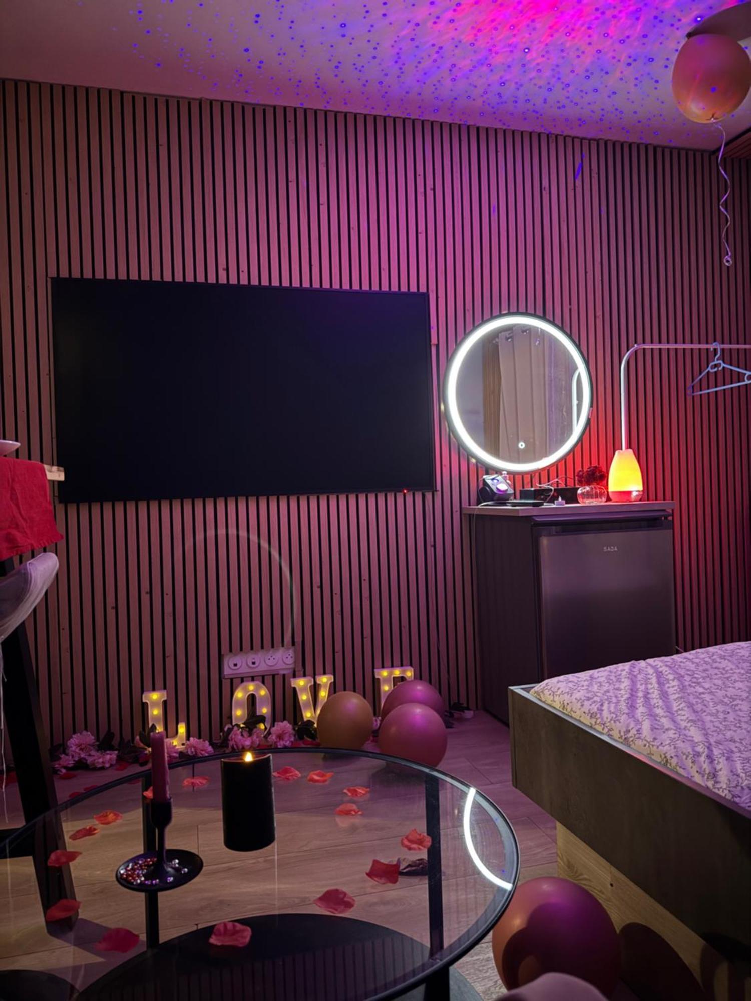 Love Room Nantais Нант Экстерьер фото